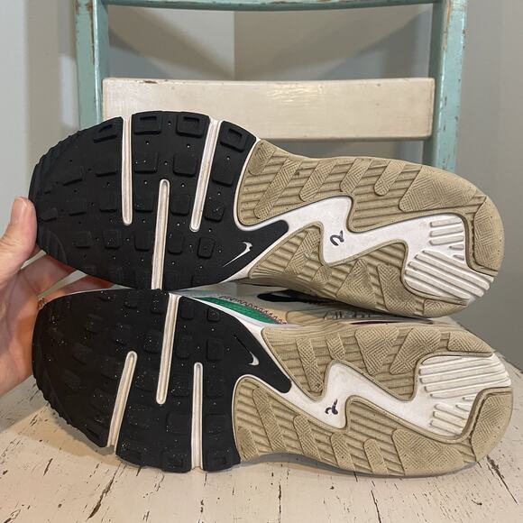 Nike Air Max Excee Running Womens Size 8 Sail Sandrift Green CD5432-124 Shoe - Picture 9 of 10